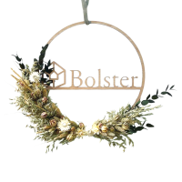 Open ring met gedroogde bloemen