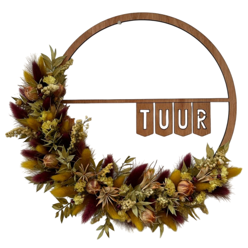 Open ring met gedroogde bloemen